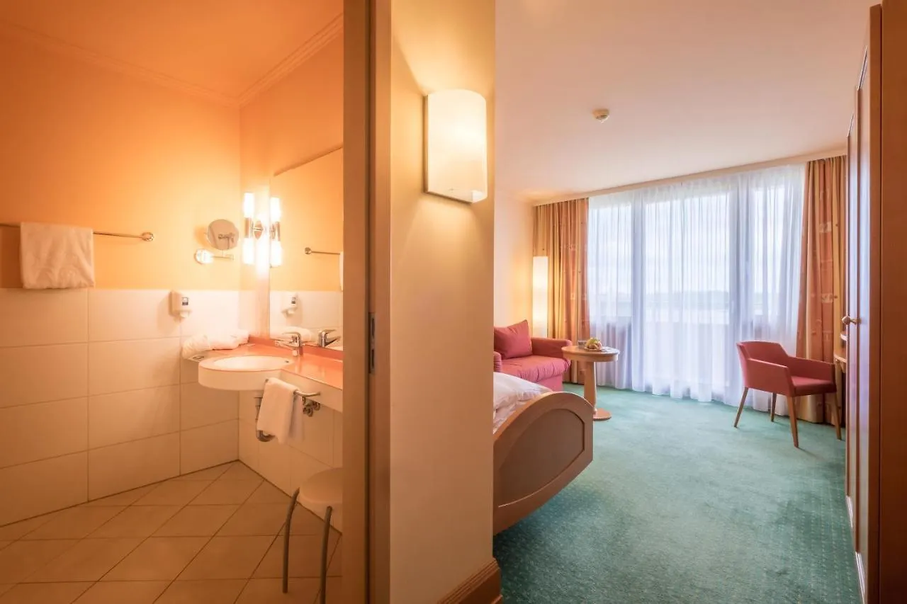 Gesundheitshotel Weissenstadt Am See 4*,